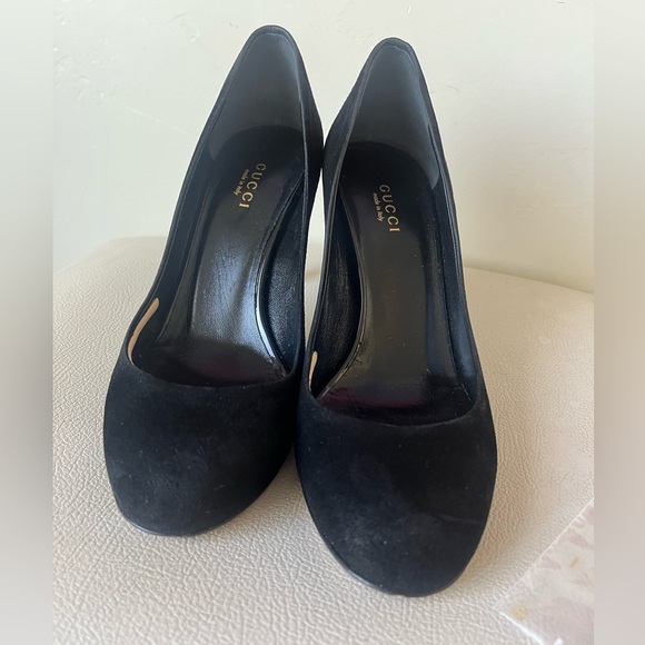 Gucci Classic Black Suede Round Toe High Heels Women’s Size 37 - Picture 7 of 13